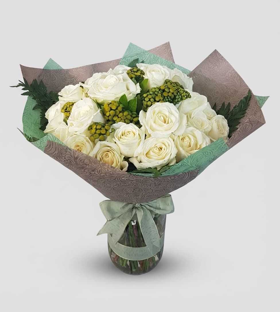 Слика на Букет од 21 бели ружи