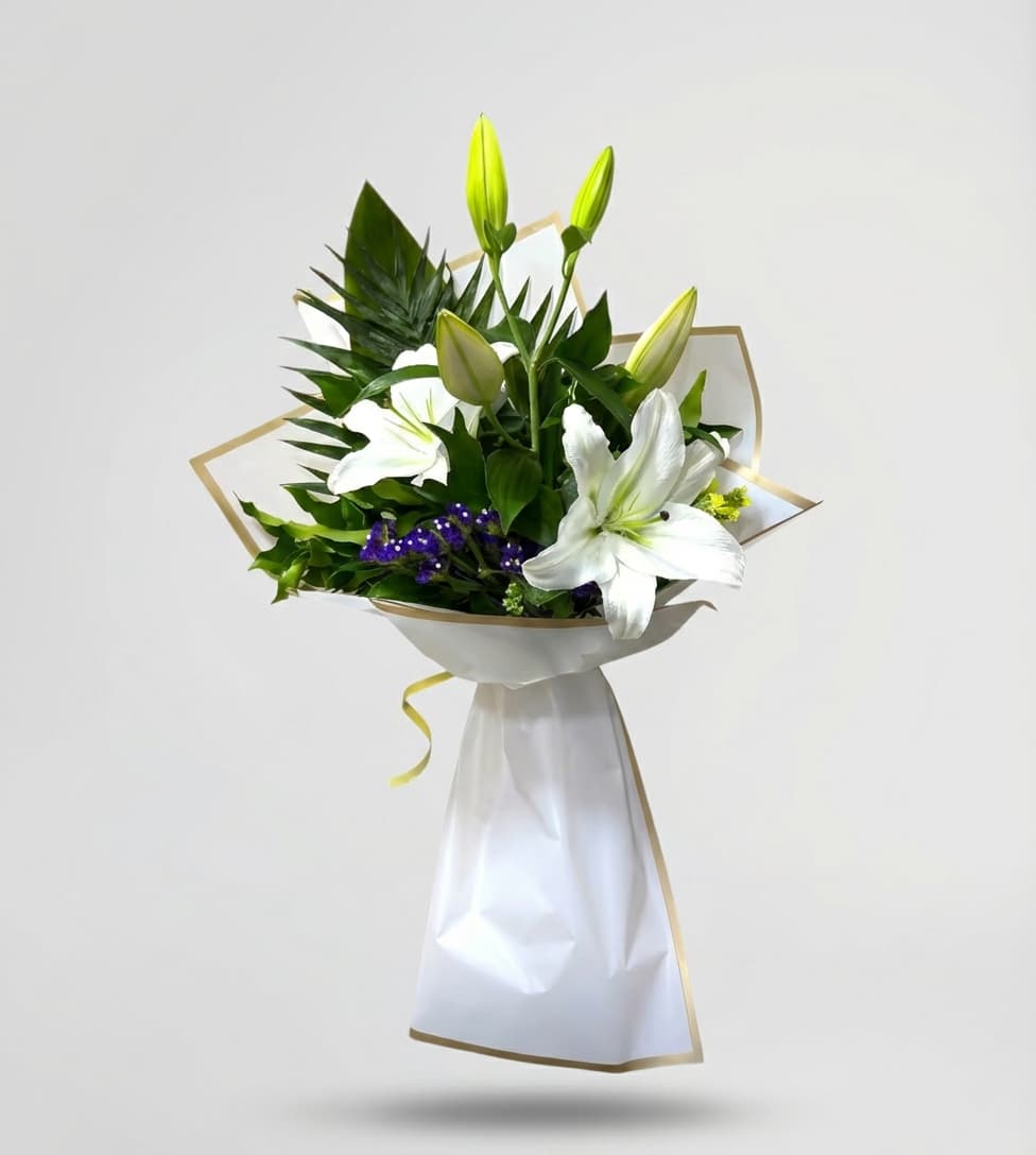 Слика на Букет со кралски бел крин